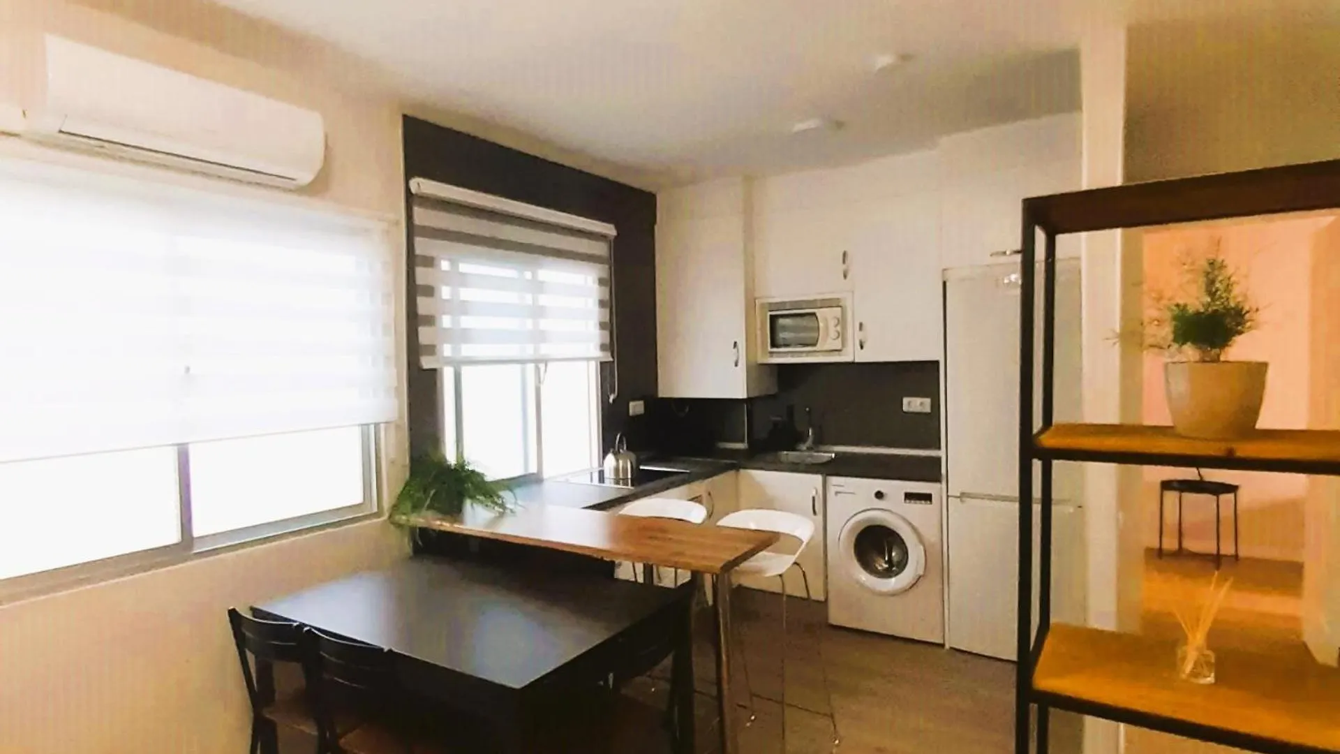 Montes De Oca Apartment Malaga