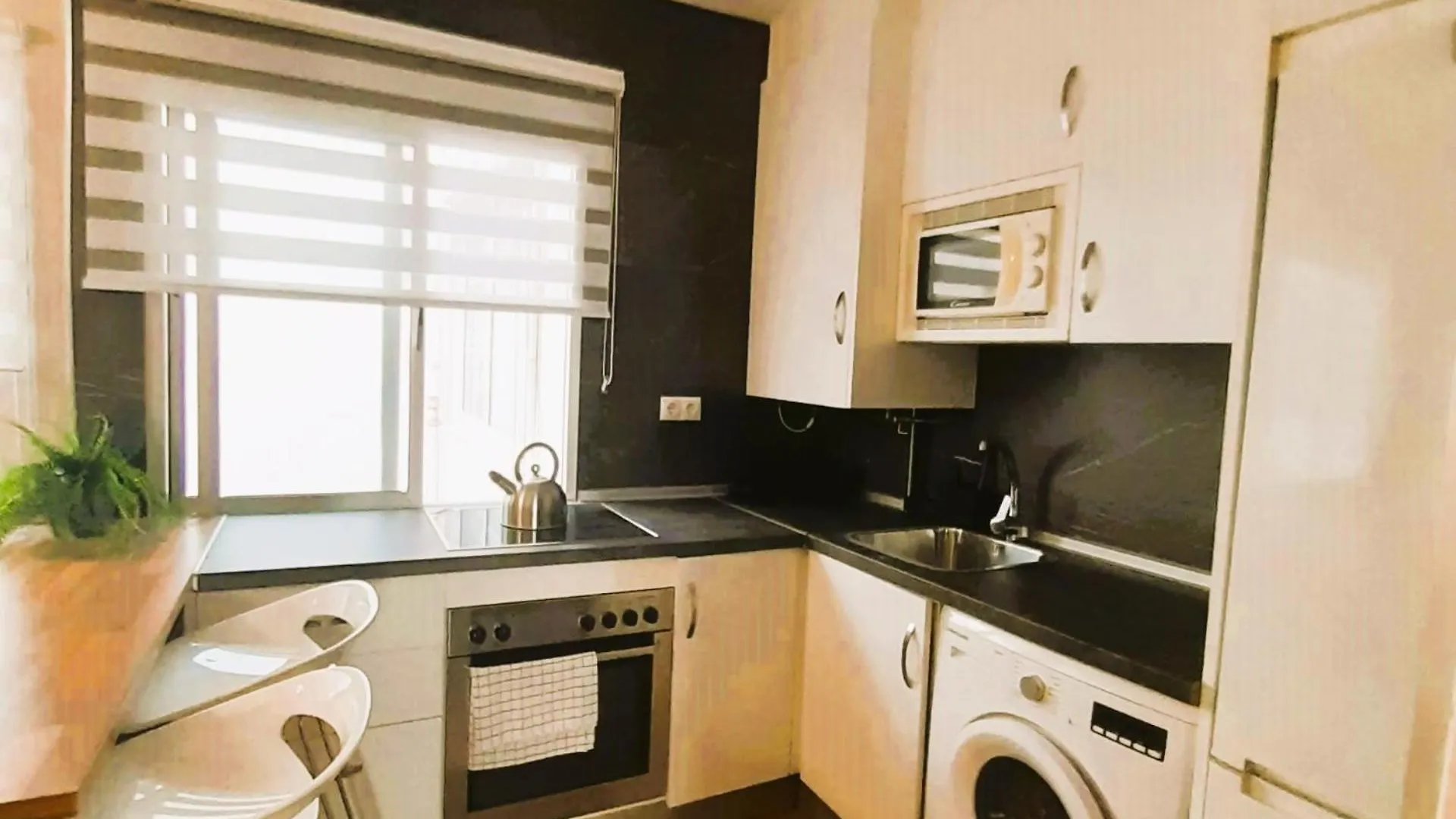 Montes De Oca Apartment Malaga